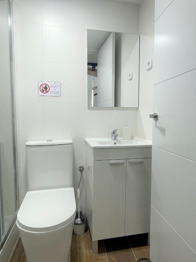 Comodo Y Acogedor Apartamento En Chueca, Gran Via Con Aire Acondicionado Y Calefaccion Madrid Buitenkant foto