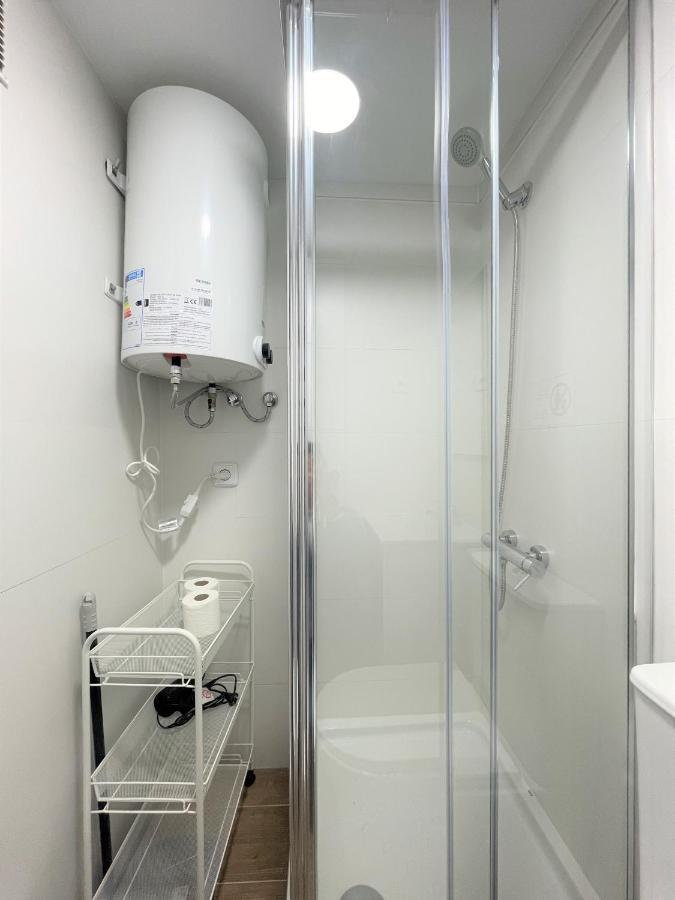 Comodo Y Acogedor Apartamento En Chueca, Gran Via Con Aire Acondicionado Y Calefaccion Madrid Buitenkant foto